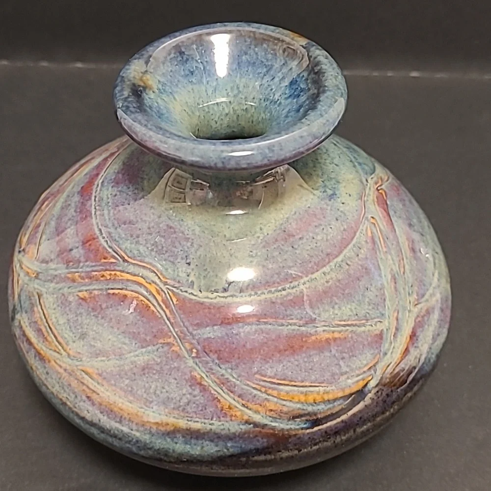 N/A signed pottery